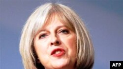 Bộ trưởng Nội Vụ Anh Theresa May