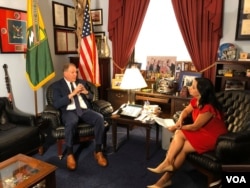 Rep. Trent Kelly (R-Mississippi) talks to VOA's Navbahor Imamova, in his Longworth House Building office, Capitol Hill, Sept 26, 2019