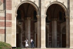 Kampus University of California Los Angeles (UCLA) sebelum tahun ajaran baru dimulai di tengah pandemi virus corona di Los Angeles, California, 28 September 2020. (Foto: Reuters)