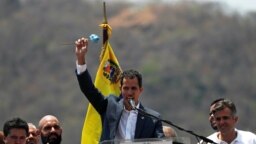 Lãnh đạo đối lập Venezuela Juan Guaido phát biểu trong mợt cuộc tập hợp chống Tổng thống Nicolas Maduro, ở Valencia, Venezuela, ngày 16 tháng 3, 2019.