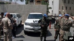 시리아 다마스쿠스 지역을 수색하는 유엔감시단