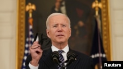 Predsjednik Joe Biden govori u Bijeloj kući o borbi protiv koronavirusa (Foto: Reuters/Kevin Lamarque)