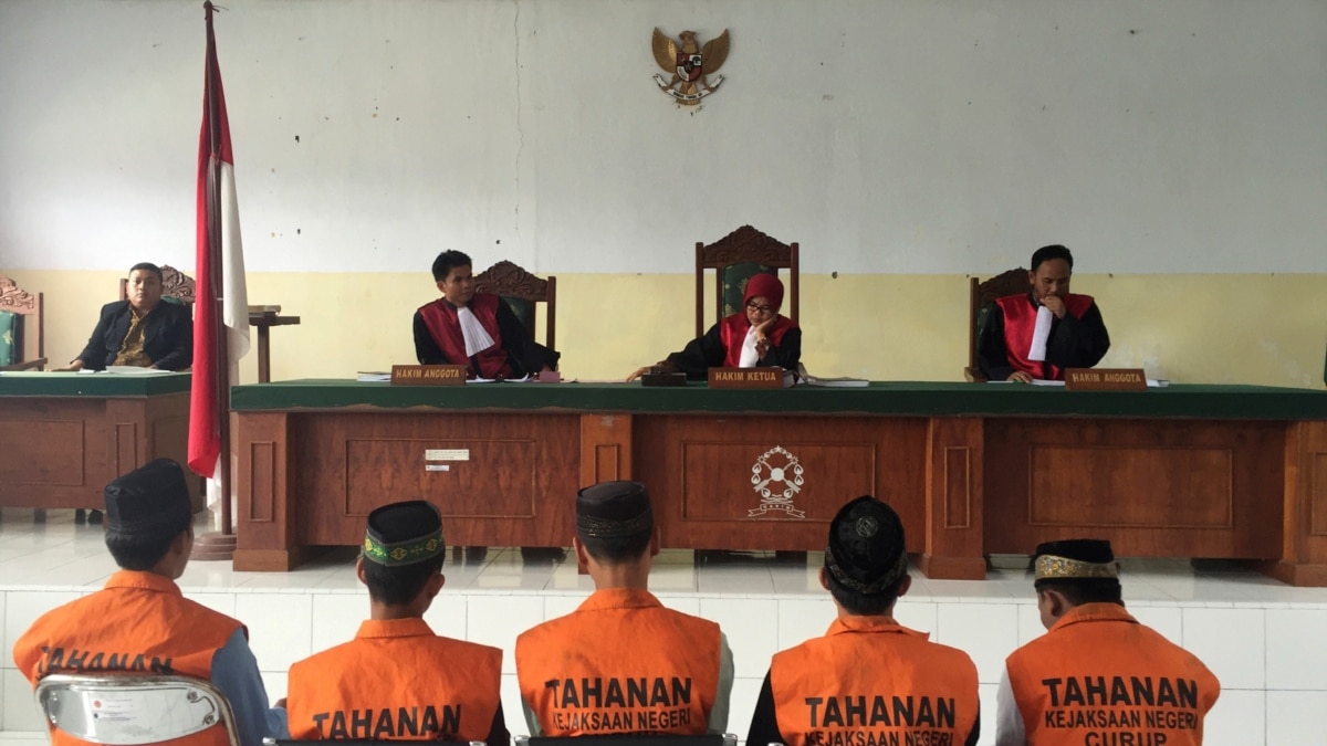 School Girlgand Sex - Indonesia Gang Rape Latest in String of Horrifying Cases