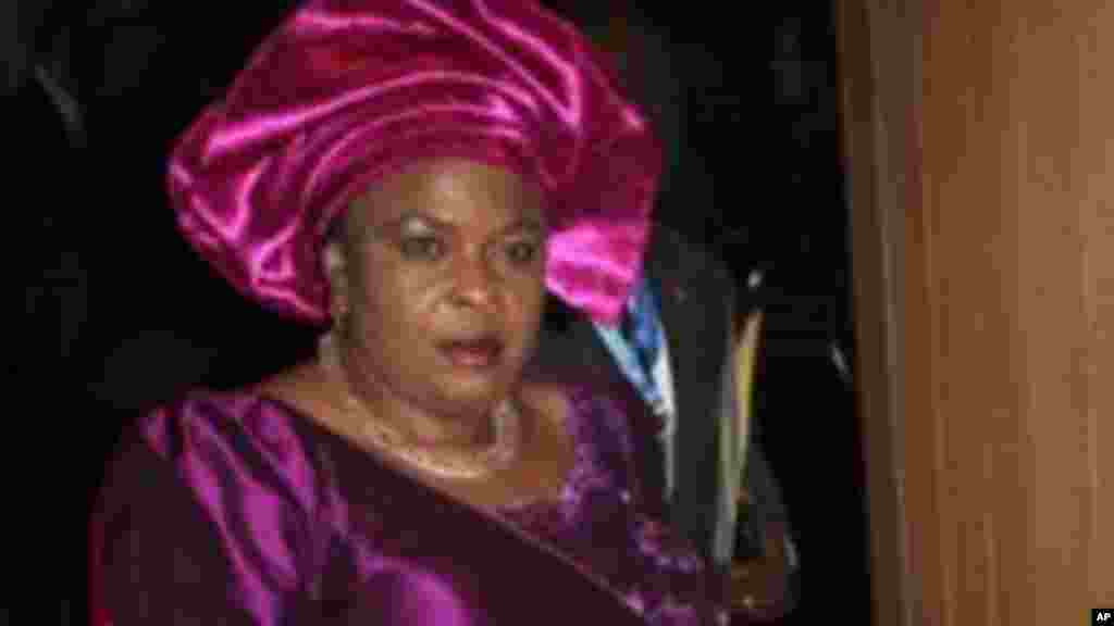 Patience Jonathan arrives for a banquet dinner during Commonwealth Heads Of Government Meeting in Perth, Australia, October 2011.