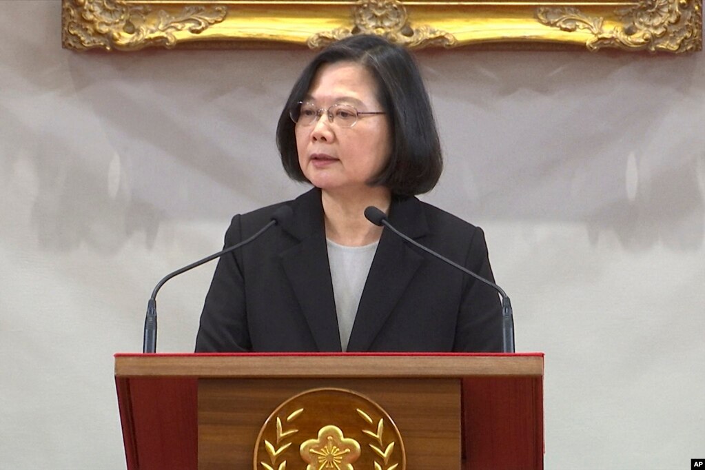 台湾总统蔡英文1月2号在总统府发表谈话(photo:VOA)