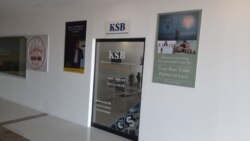 ສຳນັກງານ KSB ທີ່ຊື້-ຂາຍສະກຸນເງິນຟໍແຣັກສ໌ (Forex) ຢູ່ໃນ ສປປ ລາວ, ວັນທີ 29 ຕຸລາ 2021.