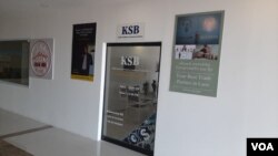 ສຳນັກງານ KSB ທີ່ຊື້-ຂາຍສະກຸນເງິນຟໍແຣັກສ໌ (Forex) ຢູ່ໃນ ສປປ ລາວ, ວັນທີ 29 ຕຸລາ 2021.