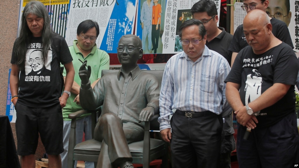馿¸¯æ°ä¸»æ´»å¨äººå£«12å·å¨åææ³¢éåæå¹ä»ªå¼ä¸é»å
