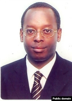 Dr. Gasanabo