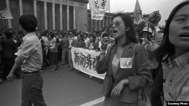 1989年4月27日，為抗議政府的《四·二六》社論，數百萬學生和各界人士在北京發起4·27大遊行（劉建提供）