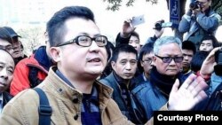 郭飞雄参与反对审查南方周末2013年新年献词抗议行动 (博讯图片)