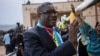 "Je suis Mukwege, tu es Mukwege, nous sommes Mukwege!", chante Bukavu
