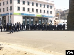 Police have sealed off Harare ahead of the planned MDC protests