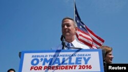 Former Maryland Governor Martin O'Malley announces his intention to seek the Democratic presidential nomination during a speech in Federal Hill Park in Baltimore, Maryland, May 30, 2015. 