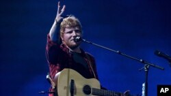 Singer Ed Sheeran performs at the Glastonbury Festival at Worthy Farm, in Somerset, England, June 25, 2017.