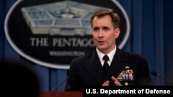 Juru bicara Pentagon John Kirby mengecam pesawat China yang terbang terlalu dekat dengan pesawat patroli AS (foto: dok).