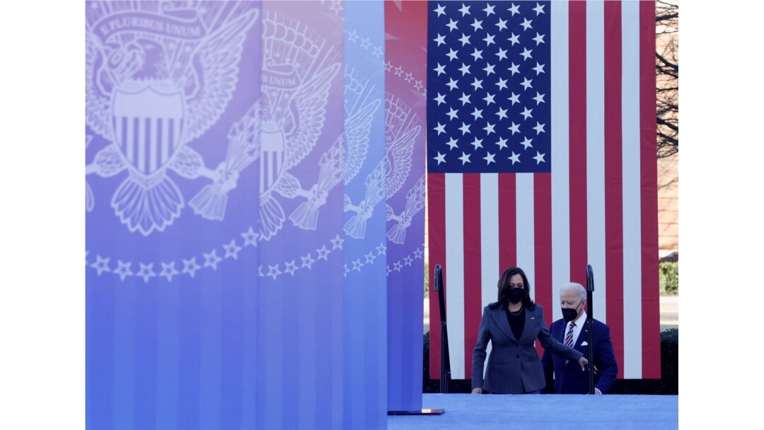 Presiden Biden dan Wakil Presiden Harris memberikan pidato di Konsorsium Pusat Universitas Atlanta. (Foto: Reuters)