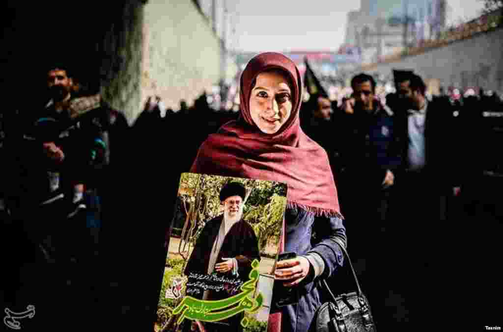 حاشیه های راهپیمایی ۲۲ بهمن برای سی و هشتمین سالگرد پیروزی انقلاب ایران