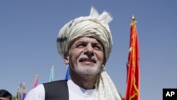 د سږ کال په شروع کې افغان صدر اشرف غني په امنیتي ځواکونو غږ وکړو چې د وسله والو خلاف د لټون په عملیاتو کې دې د ډیر احتیاط نه کار اخلي