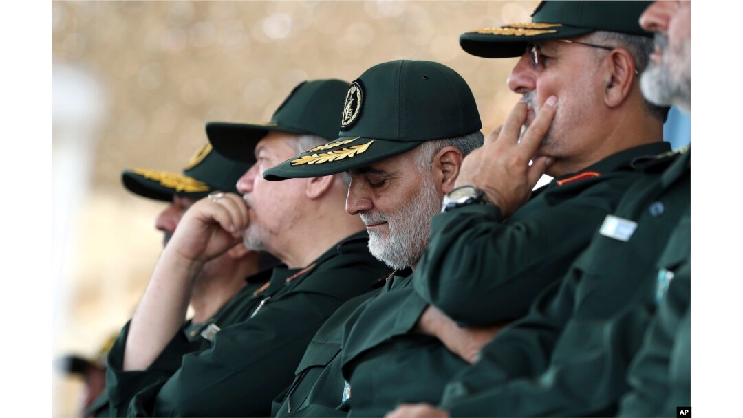 iranian military hats