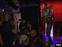 Nigerian singer 9ice performs at SXSW in Austin, Texas. (Photo: E. Lee / VOA )