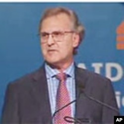 Stephen Lewis, AIDS-Free World