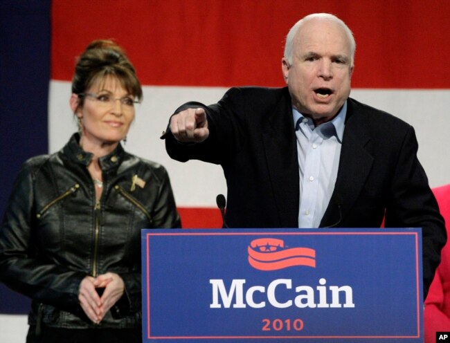 John McCain yıllar sonra 2008'deki başkanlık yarışında Sarah Palin'i başkan yardımcılığına seçme kararınından pişmanlık duyduğunu itiraf etmişti.