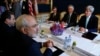 مذاکرات جان کری وزیر امور خارجه ایالات متحده (راست) و محمدجواد ظریف وزیر امور خارجه ایران (دوم از چپ) در وین - ۲۲ تیر ۱۳۹۳ 