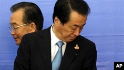چین اور جاپان کے وزرائے اعظم۔ ایشیا کی ان دو بڑی اقتصادی قوتوں کے درمیان اب بھی اقتصادی اور دیگر تعلقات میں تناؤ برقرار ہے۔