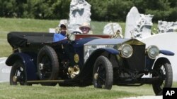 El Rolls Royce, modelo Silver Ghost, fue producido de 1907 a 1926. 