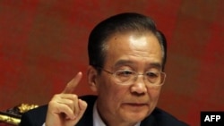 Thủ tướng Trung Quốc Ôn Gia Bảo nói Bắc Kinh chống lại bất cứ “hành động cực đoan” nào của Iran đóng cửa Eo biển Hormuz