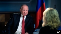 지난 3일 블라디미르 푸틴 러시아 대통령이 NBC방송과 인터뷰하고 있다.
