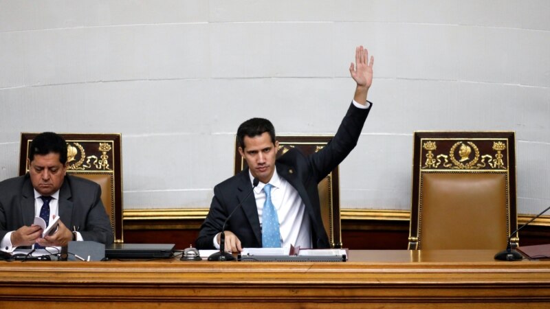 Report: US Considers Recognizing Opposition Leader as Venezuela's President