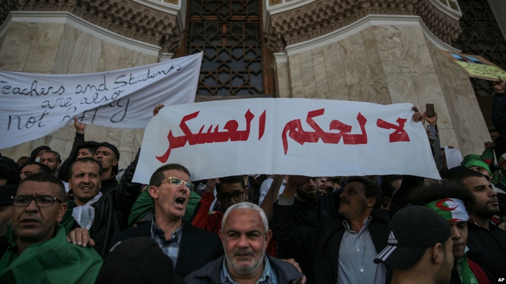 Manifestation à Alger, en Algérie, le 10 avril 2019.