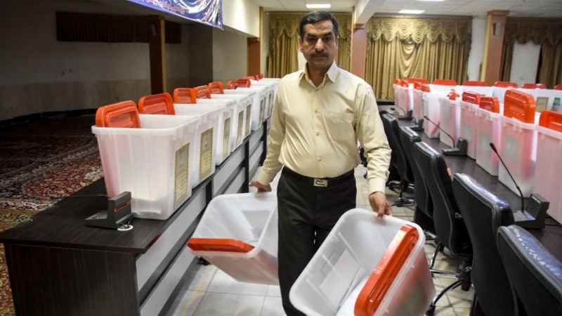 تعویق انتخابات شورای شهر و خبرگان به خاطر شرایط جنگی