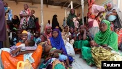 Internally displaced Somali women wait for medicine at a Save the Children UK clinic at their camp in Hodan district of Somalia's capital Mogadishu. (File)