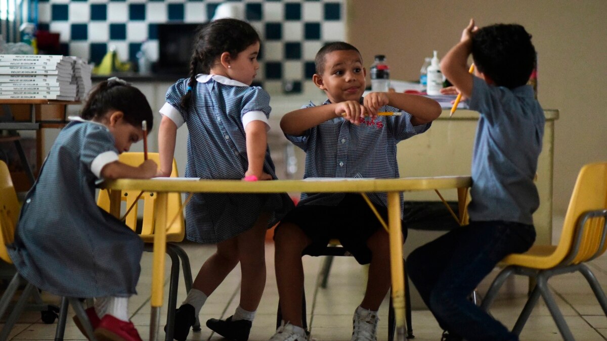 Puerto Rico schools cancel classes amid unceasing, excessive heat