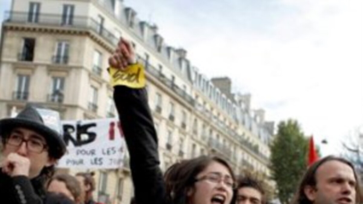 French Brace for More Demonstrations Against Reforms