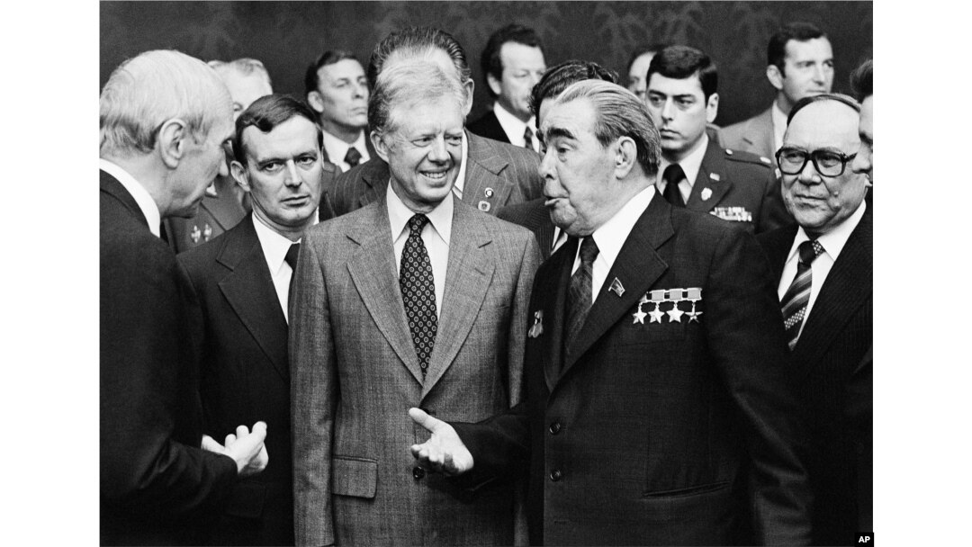 U.S. President Jimmy Carter And Soviet leader Leonid Brezhnev in 1979.
