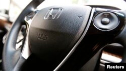 Honda Motor Co. llamó a revisión a 2.030.000 millones de vehículos por problemas de la bolsa de aire.
