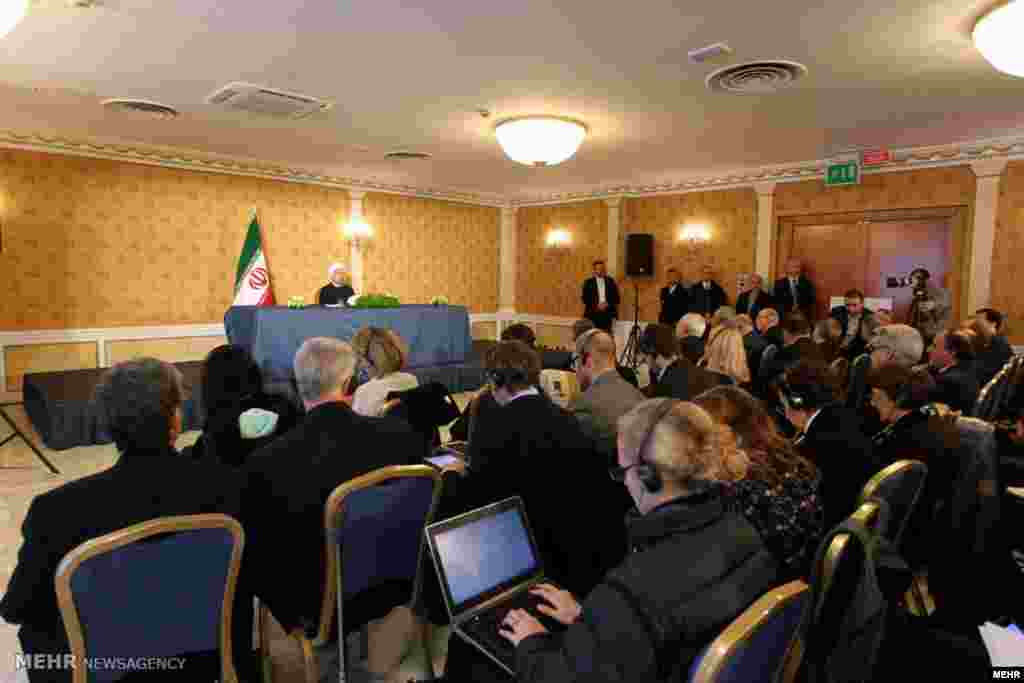 خبرنگاران حاضر در نشست خبری حسن روحانی در رم-ایتالیا