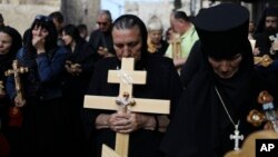 Procession du Vendredi Saint à Jérusalem, le 14 avril 2017