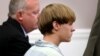 Massacre de Charleston : Dylann Roof inculpé de crimes racistes