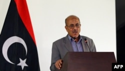 Phát ngôn viên chính phủ Libya Ahmad Lamen trong cuộc họp báo ở thủ đô Tripoli, ngày 13 tháng 7, 2014.