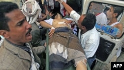 Povređeni u sukobima u Jemenu