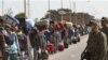 Người lánh nạn từ Libya sang Tunisia giảm nhiều