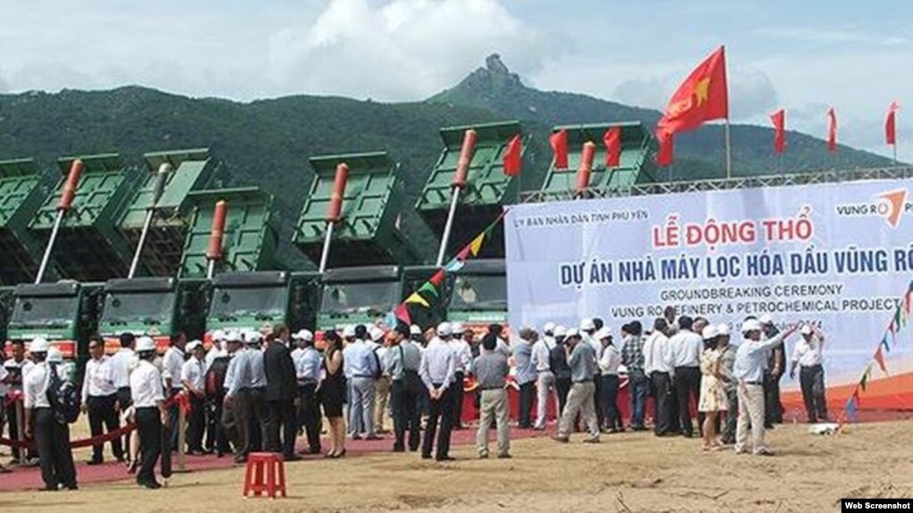 Lễ động thổ Dự án nhà máy lọc hóa dầu Vũng Rô, tỉnh Phú Yên. (Báo Tiền Phong)