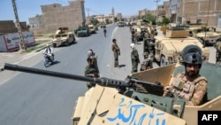 کئی اضلاع پر کنٹرول کے بعد اب طالبان اہم صوبوں کے صوبائی دارالحکومتوں کا رُخ کر رہے ہیں۔ 