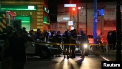 En los últimos días, la policía desplegó oficiales adicionales en respuesta a una reciente ola de balazos.