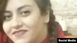 شیرین بنینژاد، دانشجوی بهایی اخراج شده از دانشگاه آزاد
